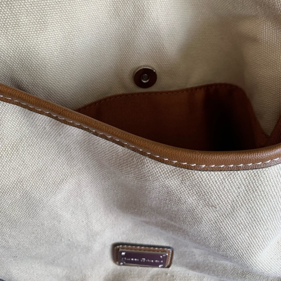 🖤 Etienne Aigner Large Canvas Tote
